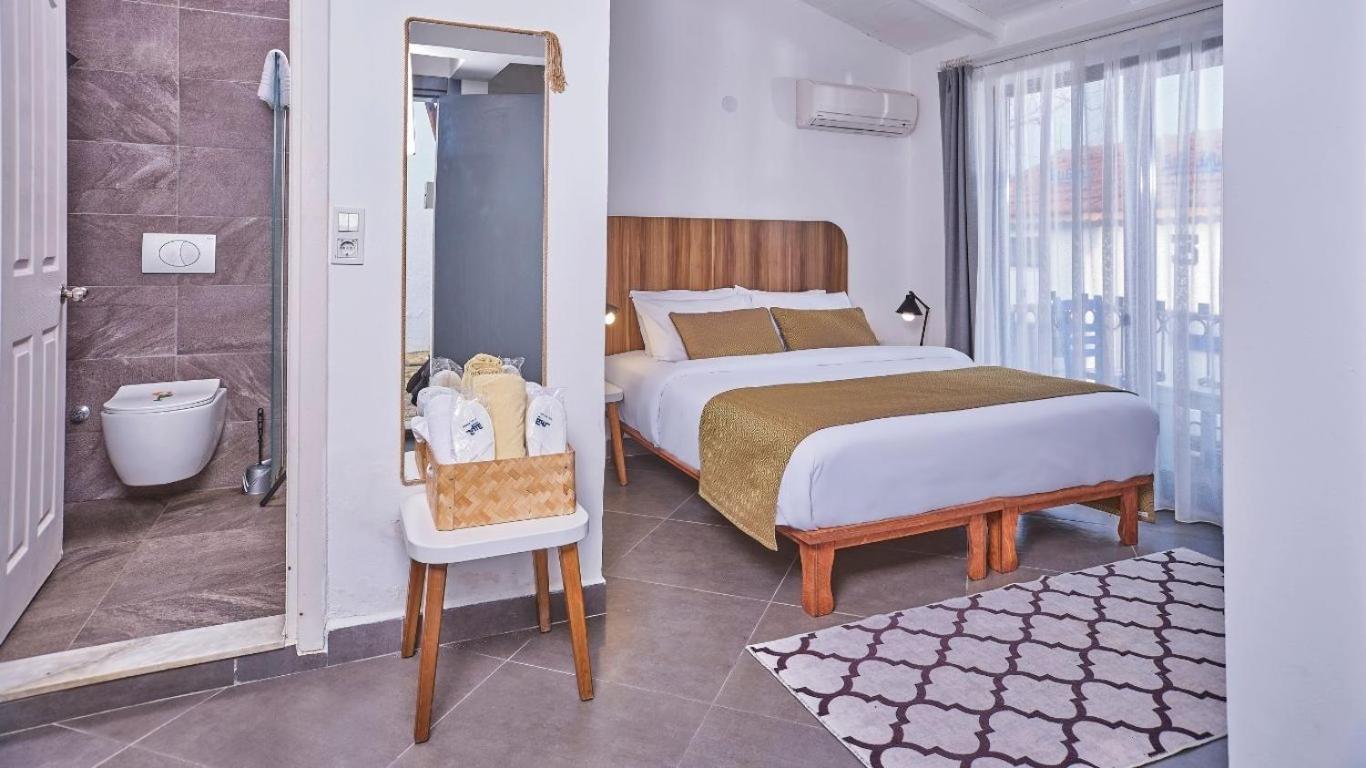 Maya Bistro Hotel & Beach Сигаджик Экстерьер фото